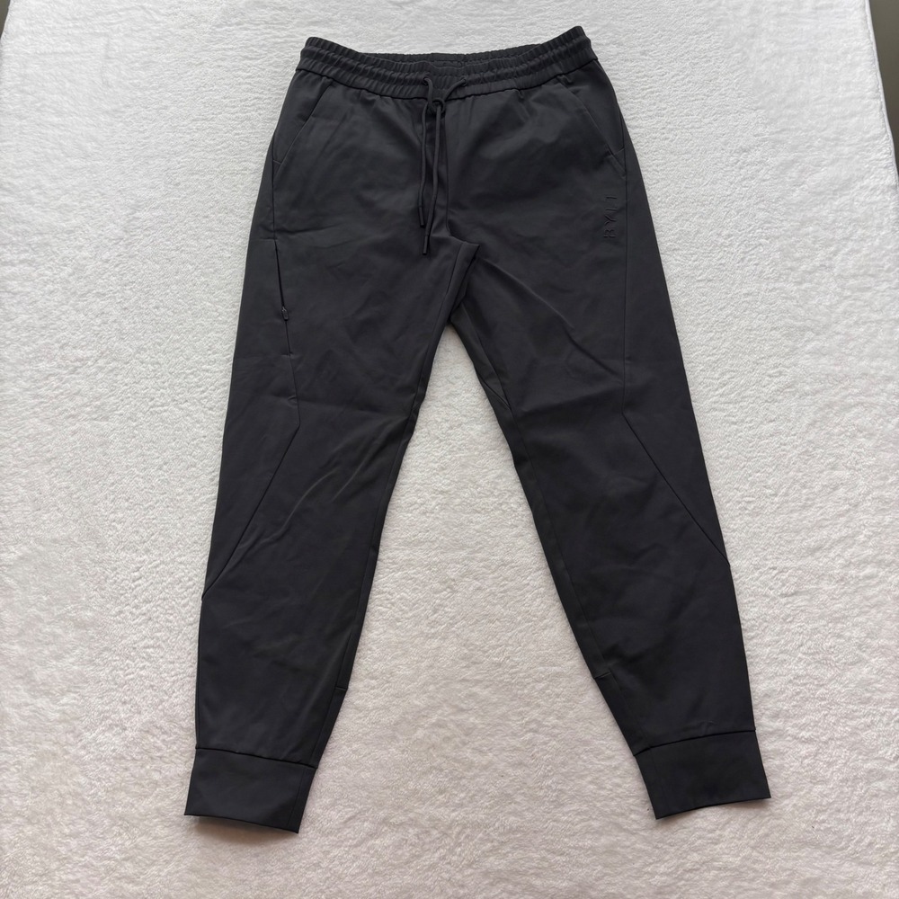BYLT Basics Everyday Pant 2.0 Mens Medium Charcoal Gray Tapered Jogger Techwear